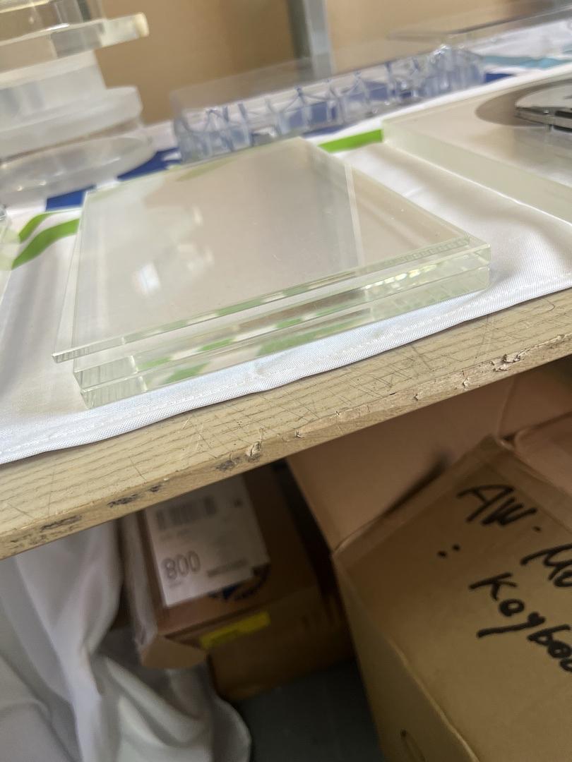 b5bcad93-78b6-45eb-8033-475ccfb36dd3.large